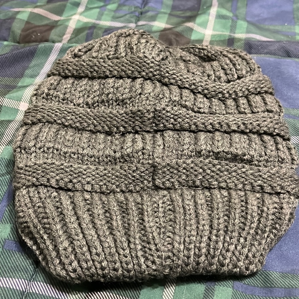New gray knit beanie with faux fur lining. Winter hat Warm
